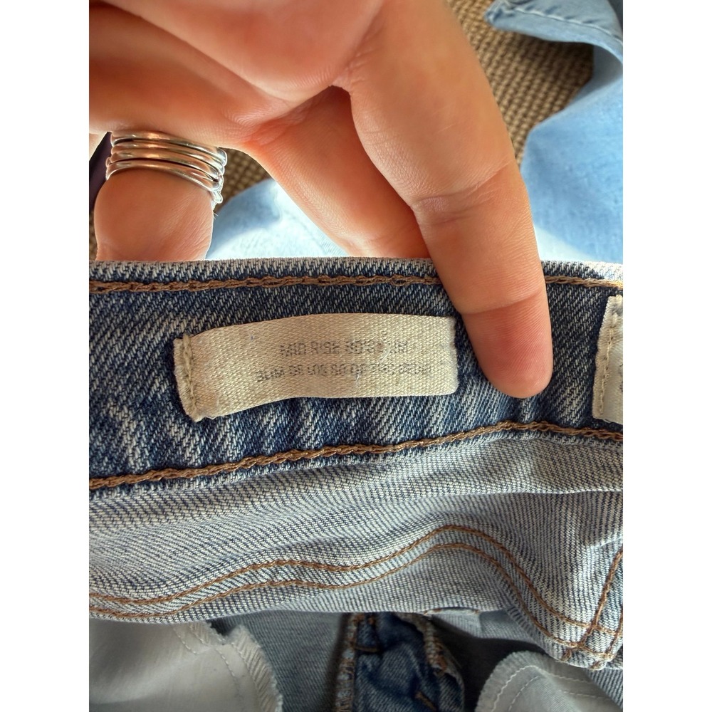 Universal Threads Women's mid rise 80s slim jeans - Picture 4 of 4